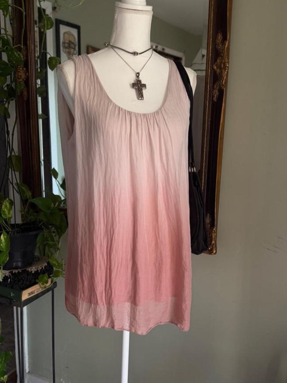 Giusy made in italy pink ombre flowy tank top 100% silk shell